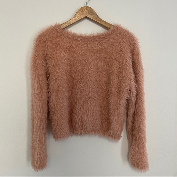 Zara Tops - Zara Light Pink Fuzzy Top